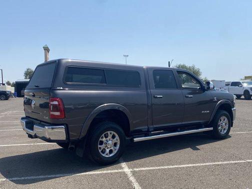 2020 RAM 2500 Laramie Crew Cab 4X4 6'4' Box