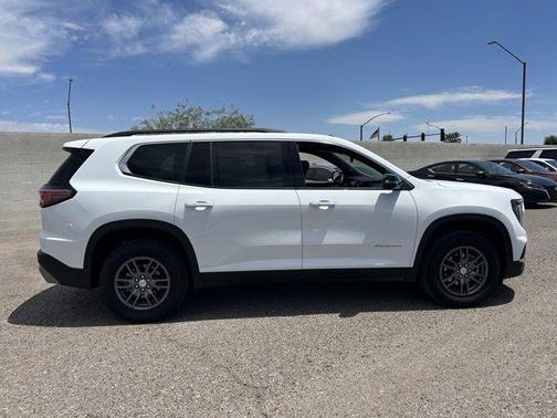 Summit White 2025 GMC Acadia FWD Elevation