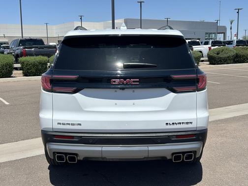 Summit White 2025 GMC Acadia FWD Elevation