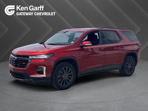 Radiant Red Tintcoat 2023 Chevrolet Traverse RS