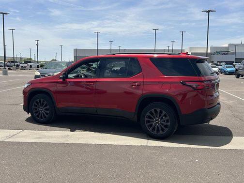Radiant Red Tintcoat 2023 Chevrolet Traverse RS