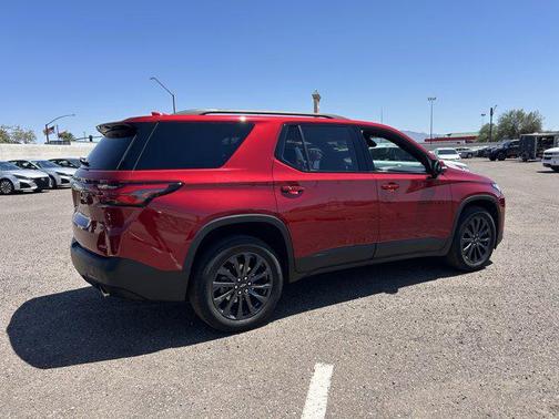 Radiant Red Tintcoat 2023 Chevrolet Traverse RS
