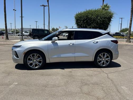 Silver Ice Metallic 2020 Chevrolet Blazer Premier
