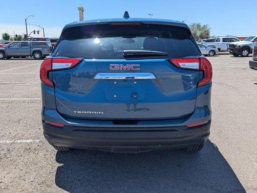 Downpour Metallic 2024 GMC Terrain SLE
