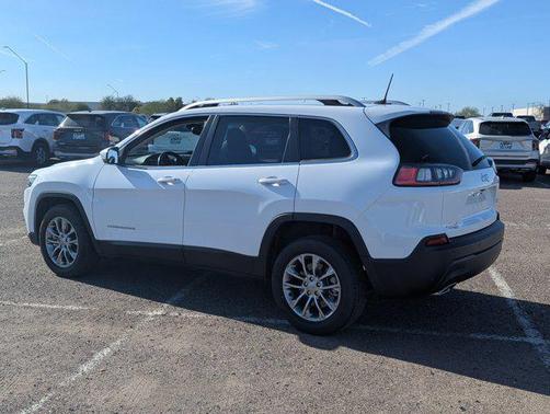 2021 Jeep Cherokee Latitude Lux