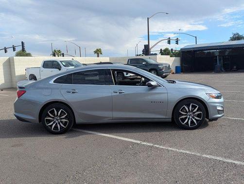 2024 Chevrolet Malibu FWD RS