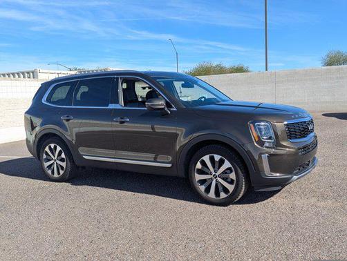 2022 Kia Telluride S
