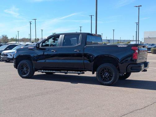 2025 Chevrolet Silverado 1500 Custom Trail Boss