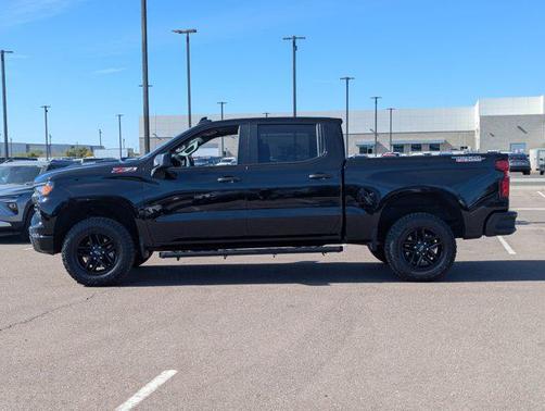 2025 Chevrolet Silverado 1500 Custom Trail Boss