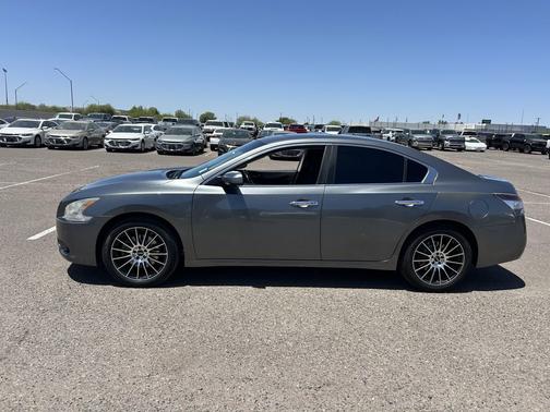 Gun Metallic 2014 Nissan Maxima S