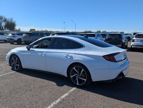 2022 Hyundai SONATA SEL Plus