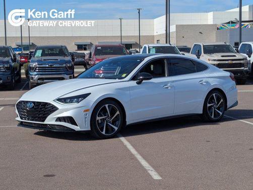 2022 Hyundai SONATA SEL Plus