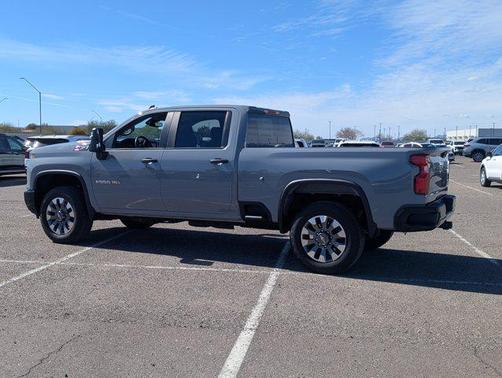 2024 Chevrolet Silverado 2500 Custom