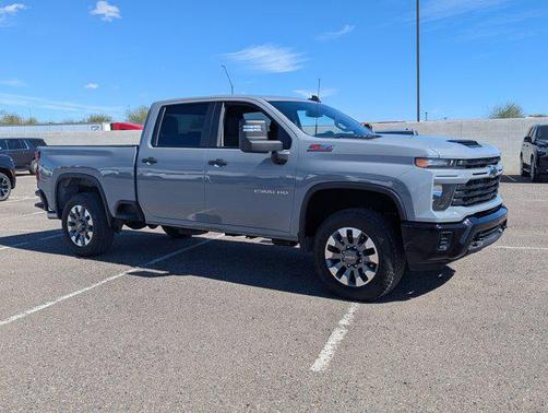 2024 Chevrolet Silverado 2500 Custom