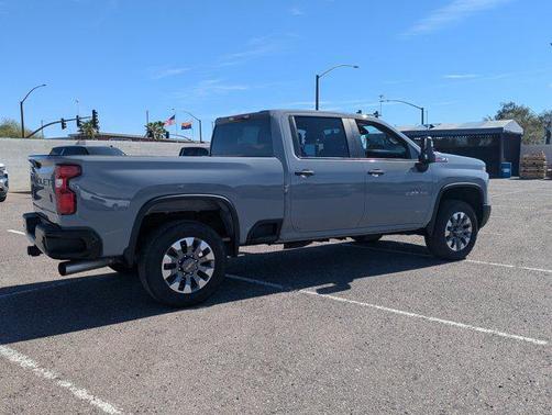 2024 Chevrolet Silverado 2500 Custom