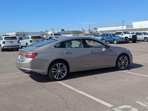 2024 Chevrolet Malibu FWD 2LT