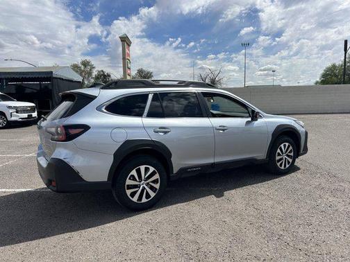Ice Silver Metallic 2025 Subaru Outback Premium