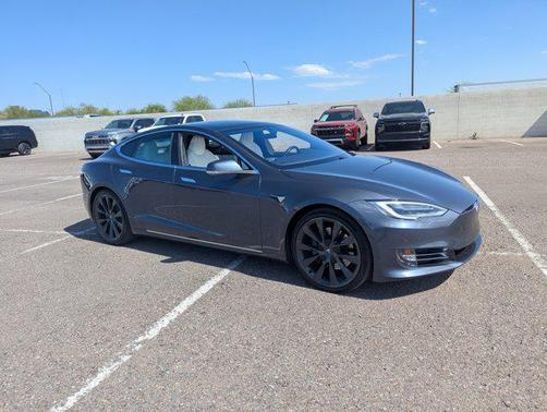 2020 Tesla Model S Long Range Plus