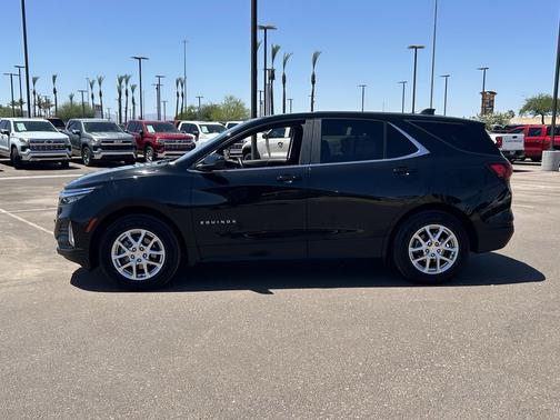 Mosaic Black Metallic 2024 Chevrolet Equinox 1LT