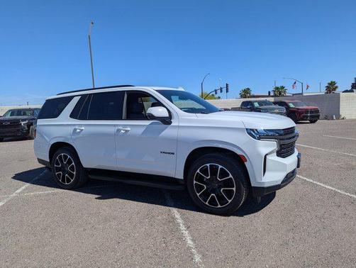 2022 Chevrolet Tahoe 4WD RST