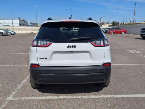2023 Jeep Cherokee Altitude