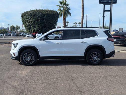 2025 GMC Acadia FWD Elevation