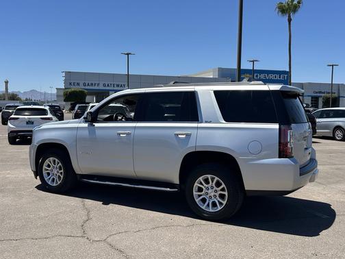 Quicksilver Metallic 2018 GMC Yukon SLT