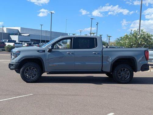 2025 GMC Sierra 1500 AT4X