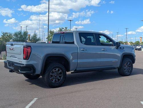 2025 GMC Sierra 1500 AT4X