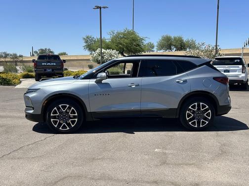 Sterling Gray Metallic 2025 Chevrolet Blazer RS