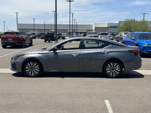 Gun Metallic 2024 Nissan Altima 2.5 SV