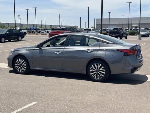 Gun Metallic 2024 Nissan Altima 2.5 SV