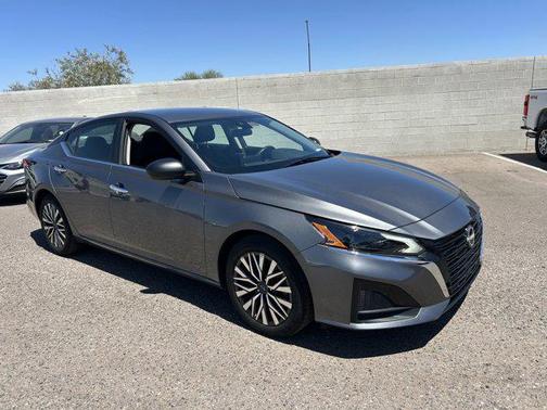 Gun Metallic 2024 Nissan Altima 2.5 SV