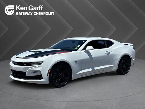 Summit White 2020 Chevrolet Camaro 1SS