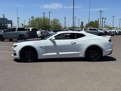 Summit White 2020 Chevrolet Camaro 1SS