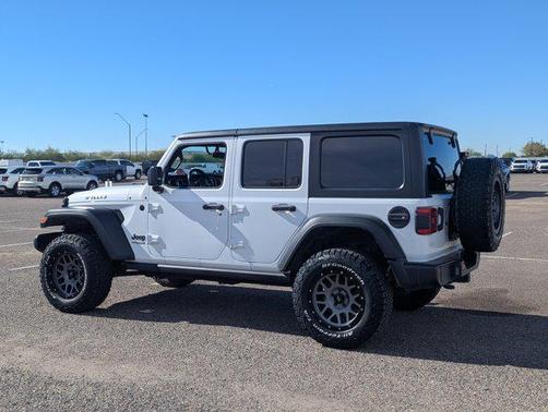 2020 Jeep Wrangler Unlimited Willys 4X4