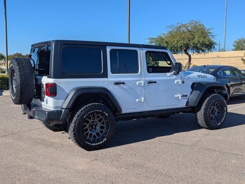 2020 Jeep Wrangler Unlimited Willys 4X4