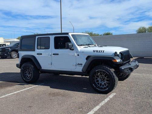 2020 Jeep Wrangler Unlimited Willys 4X4