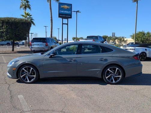 2023 Hyundai SONATA SEL Plus