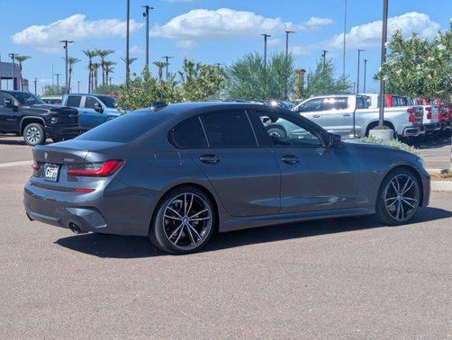 2022 BMW 330 330i