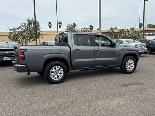 Gun Metallic 2022 Nissan Frontier SV