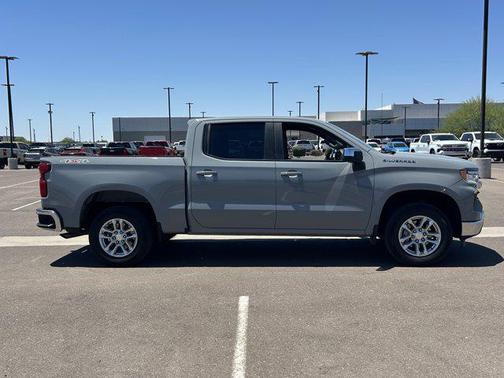 Slate Gray Metallic 2024 Chevrolet Silverado 1500 LT