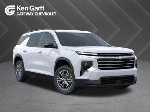 Summit White 2026 Chevrolet Traverse LT