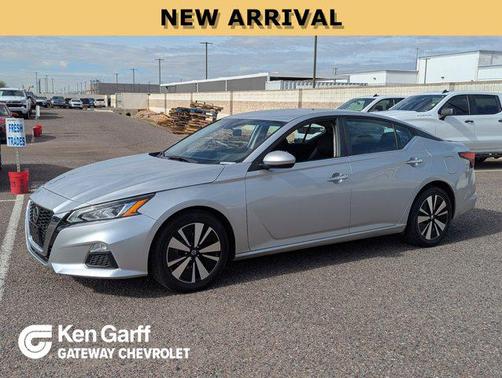 2022 Nissan Altima 2.5 SV