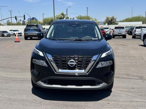 Super Black 2023 Nissan Rogue SV