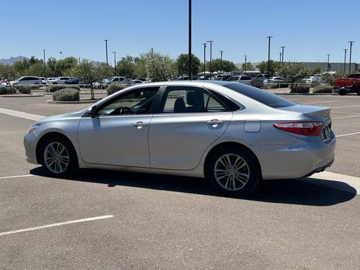 Celestial Silver Metallic 2015 Toyota Camry XLE
