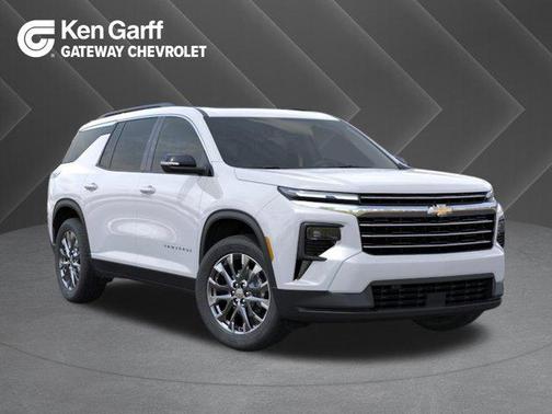 Summit White 2026 Chevrolet Traverse LT