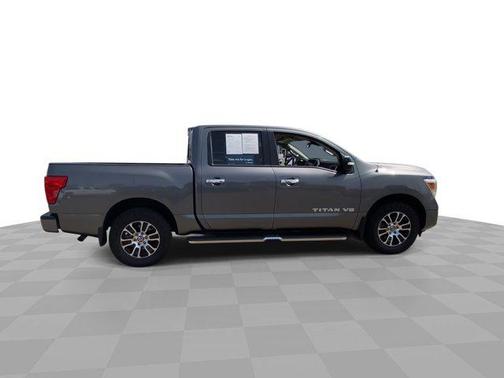 2020 Nissan Titan SV