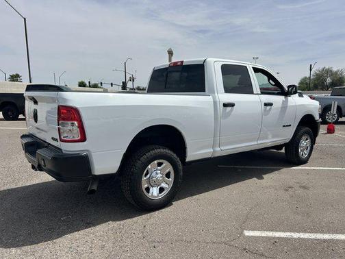 Bright White Clearcoat 2022 RAM 2500 Tradesman Crew Cab 4x4 6'4' Box