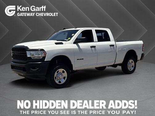 Bright White Clearcoat 2022 RAM 2500 Tradesman Crew Cab 4x4 6'4' Box